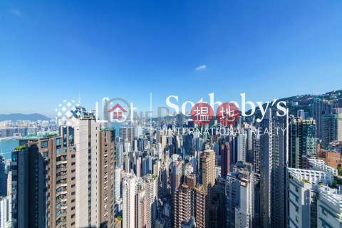 Property for Sale at Azura with 3 Bedrooms | Azura 蔚然 _0