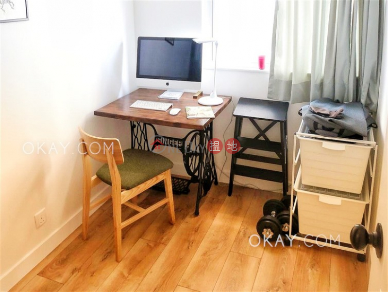 HK$ 26,000/ month, Fung Woo Building | Wan Chai District, Tasteful 2 bedroom in Happy Valley | Rental