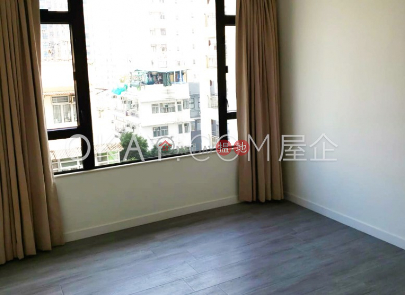 Rare 3 bedroom with balcony | Rental, Winner Court 榮華閣 Rental Listings | Central District (OKAY-R255282)