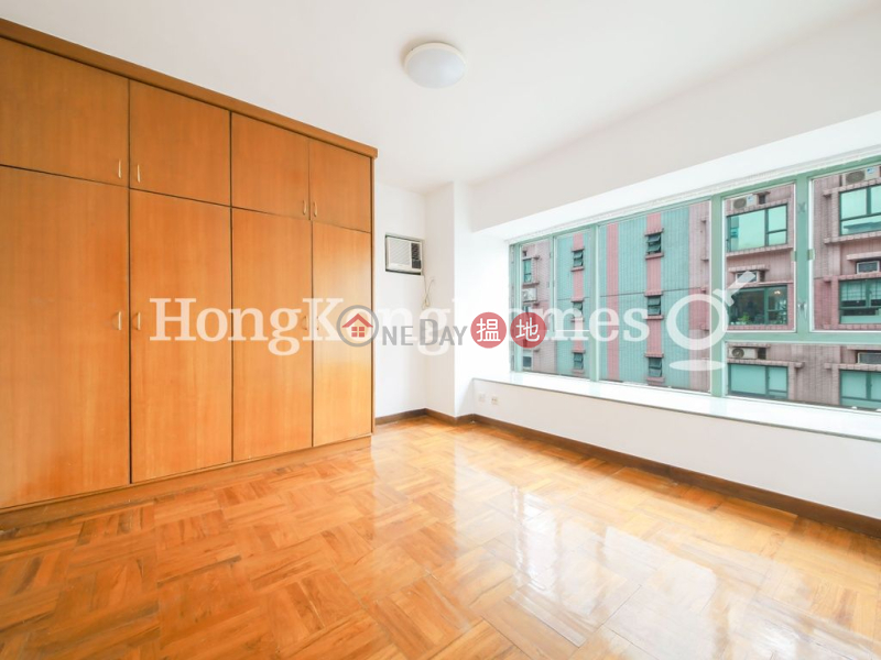 Property Search Hong Kong | OneDay | Residential | Rental Listings | 3 Bedroom Family Unit for Rent at Monmouth Villa