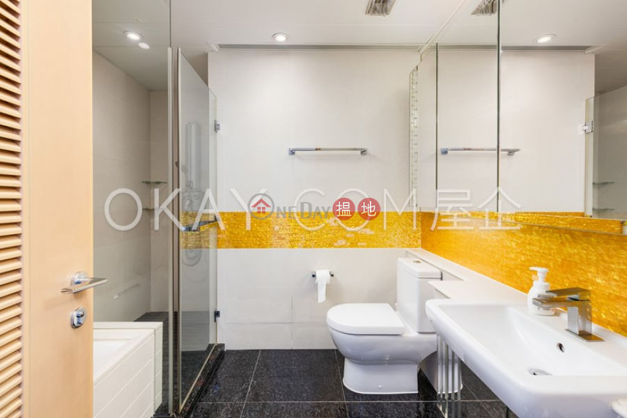 HK$ 36M | The Masterpiece | Yau Tsim Mong | Stylish 2 bedroom on high floor with sea views | For Sale