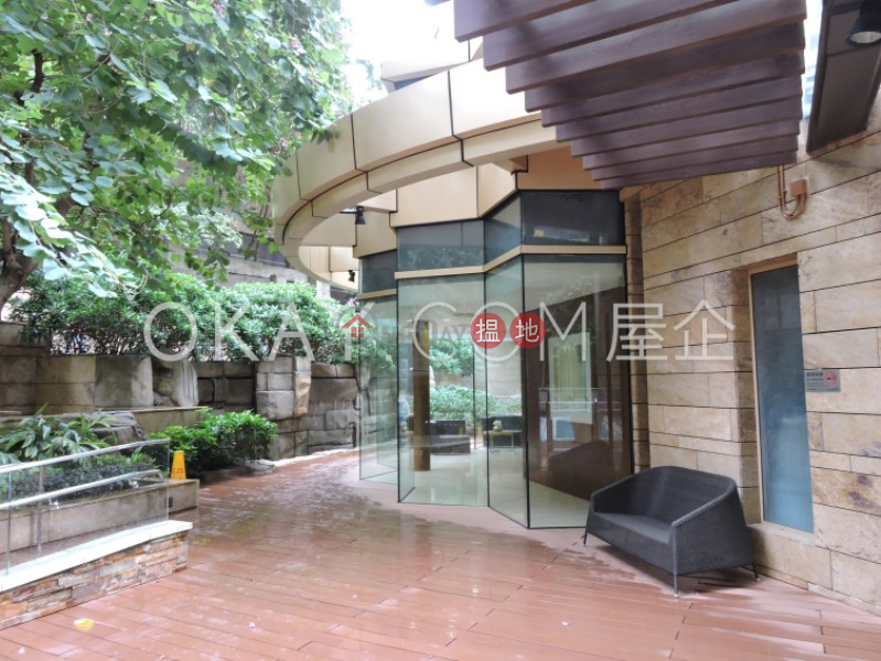 HK$ 25,000/ month Harbour Place | Kowloon City Generous 2 bedroom on high floor with sea views | Rental