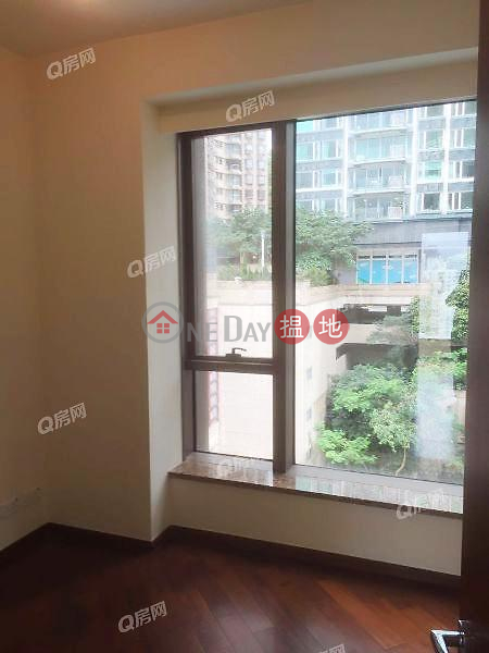 HK$ 85,000/ month | The Signature Wan Chai District The Signature Podium | 4 bedroom Low Floor Flat for Rent