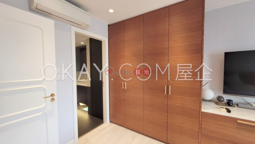 Gorgeous 4 bedroom with balcony | Rental, Scenic Garden 福苑 Rental Listings | Western District (OKAY-R23655)