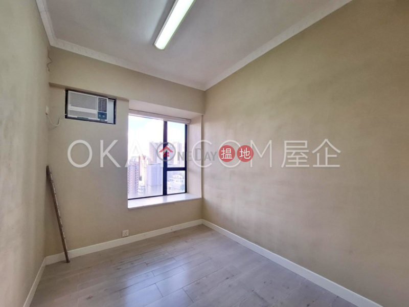 3房2廁,實用率高,連車位,露台蔚雲閣出售單位|蔚雲閣(Celeste Court)出售樓盤 (OKAY-S114408)