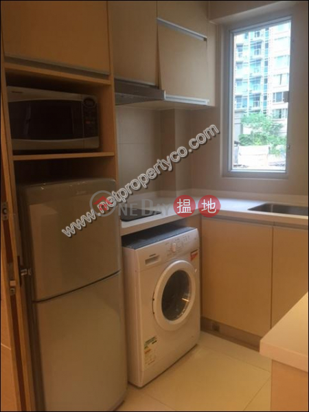 Property Search Hong Kong | OneDay | Residential | Rental Listings 1-bedroom unit with a rooftop for lease in Wan Chai