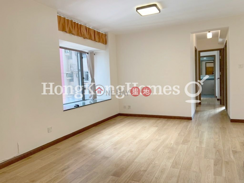 Property Search Hong Kong | OneDay | Residential | Rental Listings | 3 Bedroom Family Unit for Rent at Hollywood Terrace