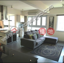 1-bedroom penthouse for rent in Mid-level West | Hing Hon Building 興漢大廈 _0