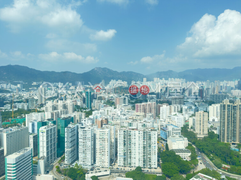 HK$ 100,000/ 月何文田山道15號九龍城-4房3廁,極高層,連車位,露台何文田山道15號出租單位