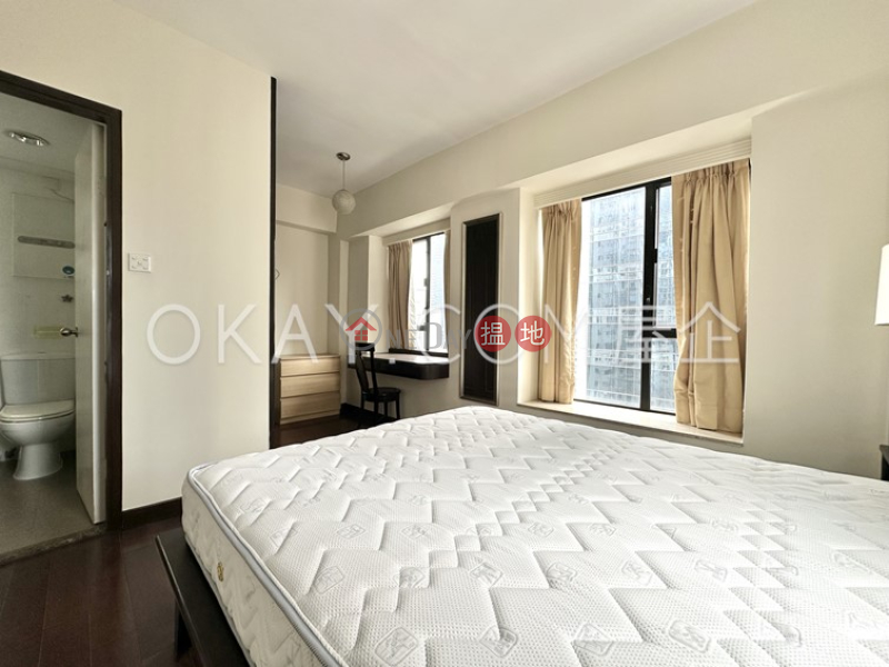HK$ 25,000/ 月|御珍閣-中區|1房1廁,極高層御珍閣出租單位