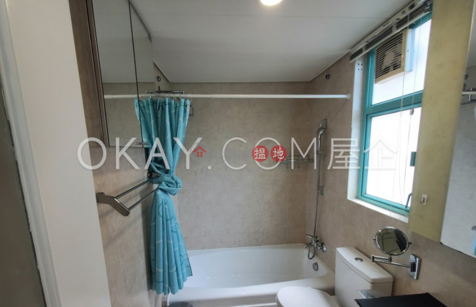 Lovely 2 bedroom in Discovery Bay | For Sale | Discovery Bay, Phase 12 Siena Two, Graceful Mansion (Block H2) 愉景灣 12期 海澄湖畔二段 閒澄閣 Sales Listings