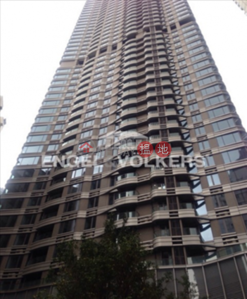 3 Bedroom Family Flat for Sale in Mid Levels West | Arezzo 瀚然 Sales Listings