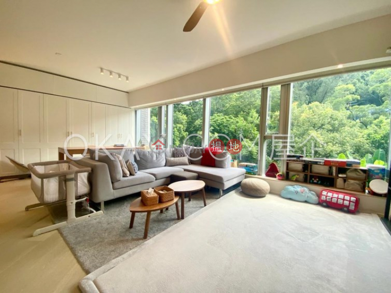 Tasteful 3 bedroom on high floor with balcony | For Sale | Mount Pavilia Tower 19 傲瀧 19座 Sales Listings