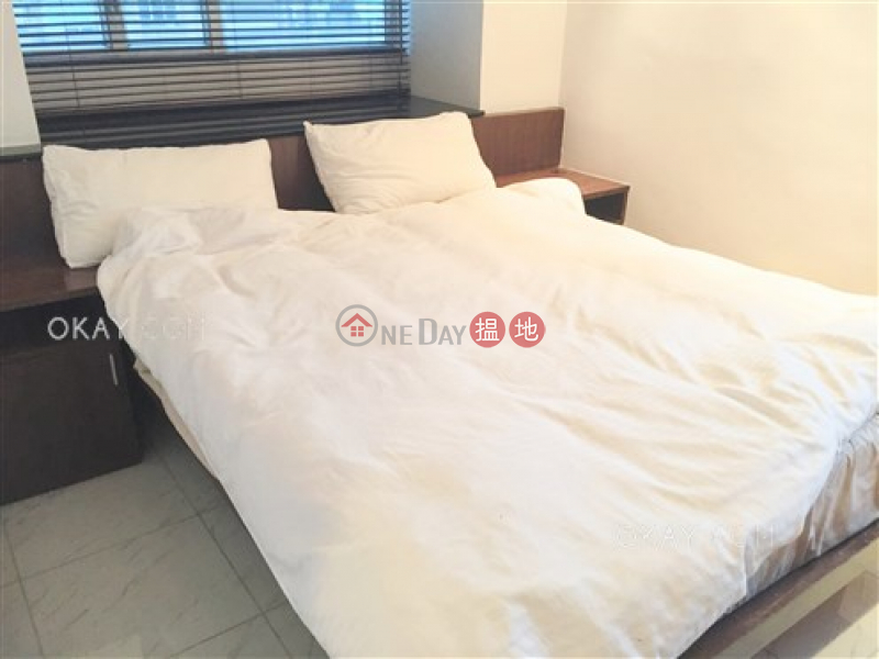 Nicely kept 2 bedroom on high floor | For Sale | The Rednaxela 帝華臺 Sales Listings