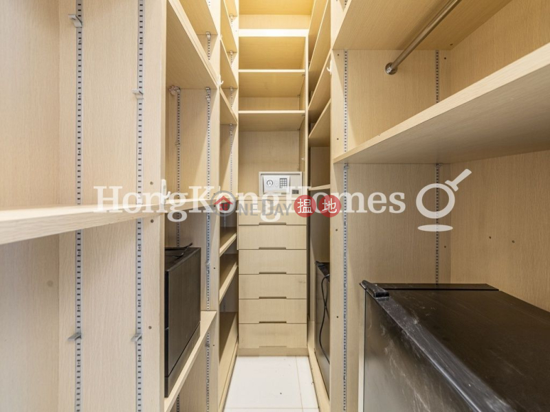 Property Search Hong Kong | OneDay | Residential | Rental Listings | 3 Bedroom Family Unit for Rent at Sunlight Court