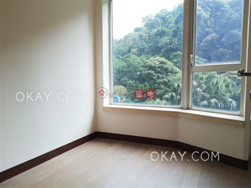 Stylish 4 bedroom with balcony & parking | Rental | The Legend Block 3-5 名門 3-5座 Rental Listings