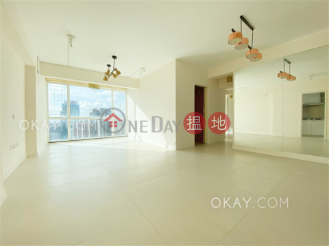 Gorgeous 3 bedroom with balcony & parking | Rental | Seaview Garden 海景台 _0