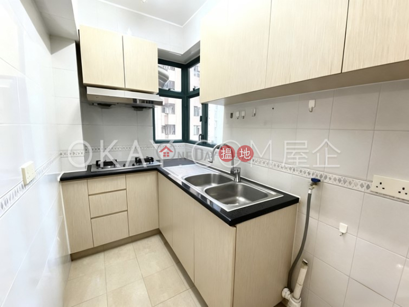 HK$ 12.8M, Palm Court | Wan Chai District, Unique 3 bedroom with parking | For Sale
