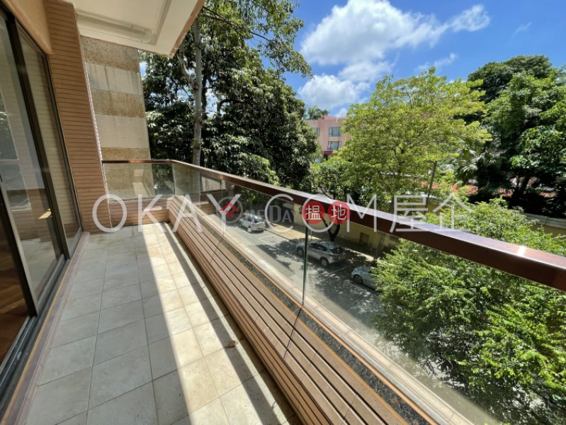 HK$ 85,000/ month | Ho\'s Villa | Southern District | Unique 3 bedroom with balcony & parking | Rental