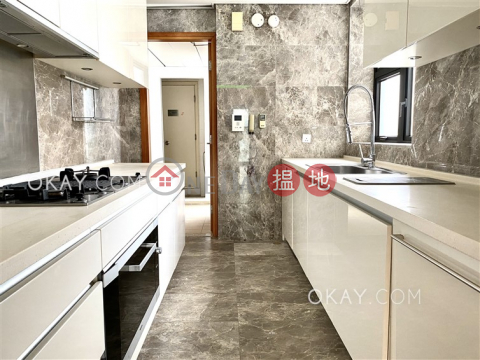 Gorgeous 3 bedroom on high floor with balcony & parking | Rental | Phase 6 Residence Bel-Air 貝沙灣6期 _0