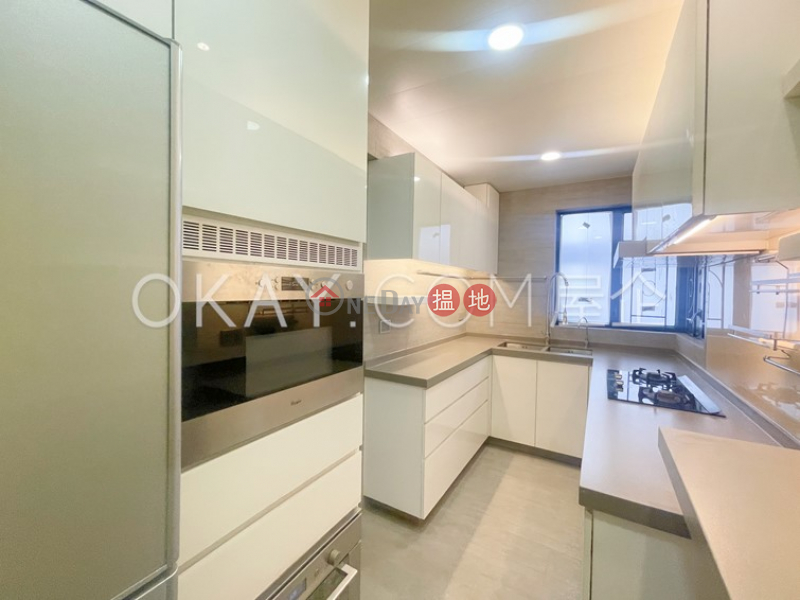 Gorgeous 3 bedroom on high floor with parking | For Sale | Elegant Terrace Tower 2 慧明苑2座 Sales Listings