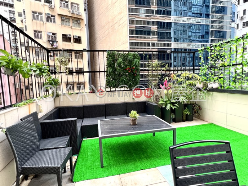 HK$ 28,800/ month 185 Wing Lok Street Western District, Popular 1 bedroom on high floor with rooftop | Rental