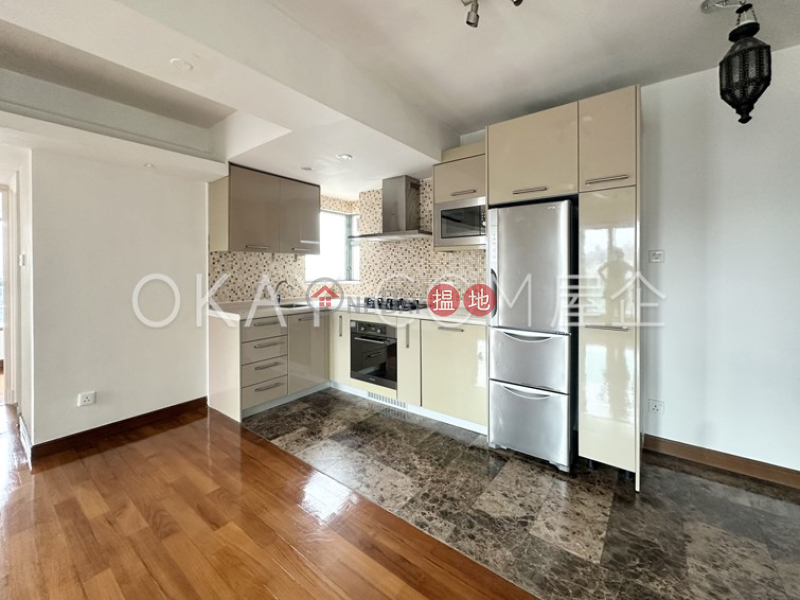 Gorgeous 2 bedroom on high floor with harbour views | Rental | 1 Queens Street | Western District | Hong Kong, Rental | HK$ 33,800/ month