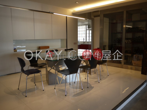Rare 3 bedroom on high floor with parking | For Sale | Fontana Gardens 豪園 _0
