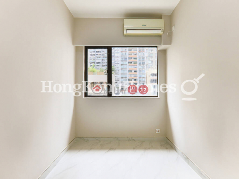 Property Search Hong Kong | OneDay | Residential Rental Listings | 3 Bedroom Family Unit for Rent at Carlos Court