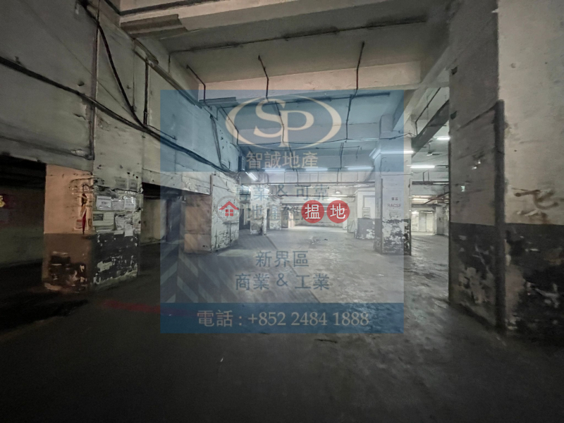 Kwai Chung Mai Wah Industrial Building: G/F Unit With High Ceiling And Allowable For Car Entrance | Mai Wah Industrial Building 美華工業大廈 Rental Listings