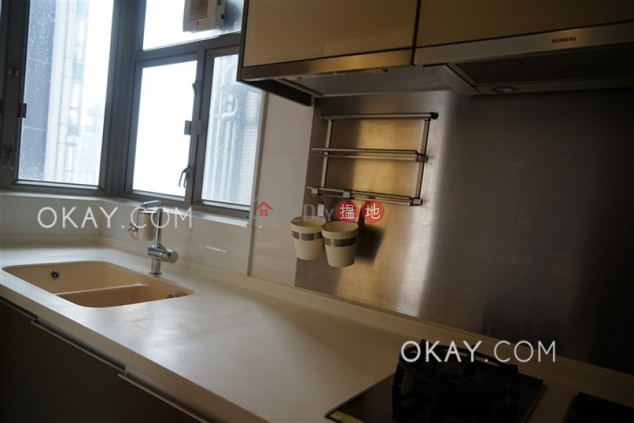 HK$ 55,000/ month | Island Crest Tower 1, Western District | Rare 3 bedroom on high floor with balcony | Rental
