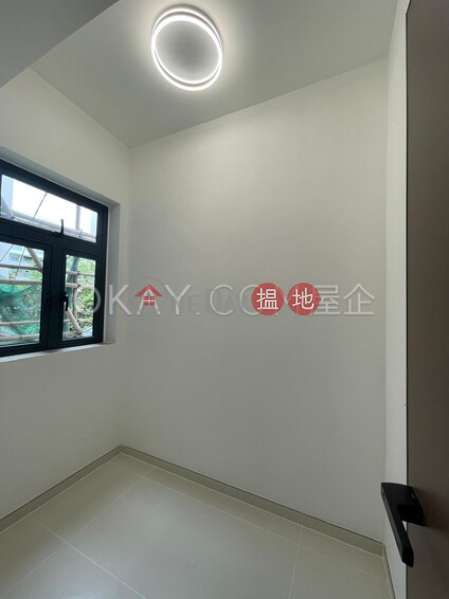 HK$ 16.8M | La Salle Building Kowloon Tong | Rare 3 bedroom with parking | For Sale
