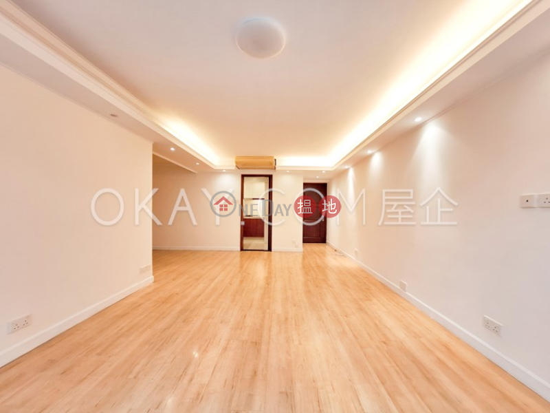 香港搵樓|租樓|二手盤|買樓| 搵地 | 住宅出租樓盤|3房2廁,實用率高,可養寵物,露台鳳凰閣 5座出租單位
