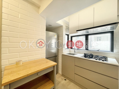 Elegant 1 bedroom with terrace | Rental, Friendship Court 友誼大廈 | Wan Chai District (OKAY-R304425)_0