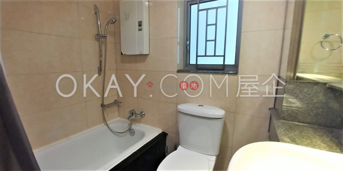 HK$ 1,600萬泓都-西區3房2廁,海景,星級會所,露台泓都出售單位