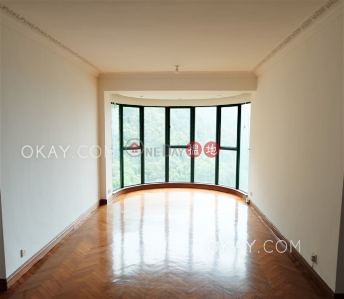 Charming 2 bedroom on high floor with parking | Rental | Hillsborough Court 曉峰閣 Rental Listings