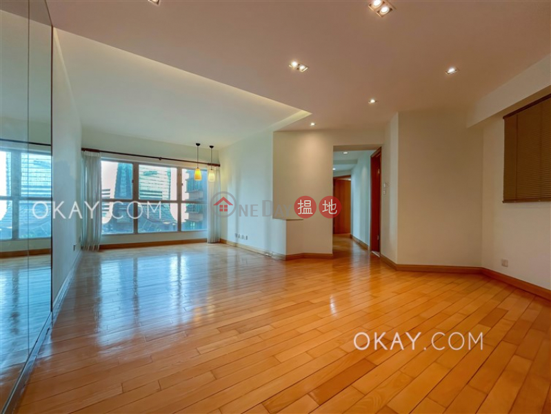 Luxurious 3 bedroom in Kowloon Station | For Sale | The Waterfront Phase 1 Tower 3 漾日居1期3座 Sales Listings