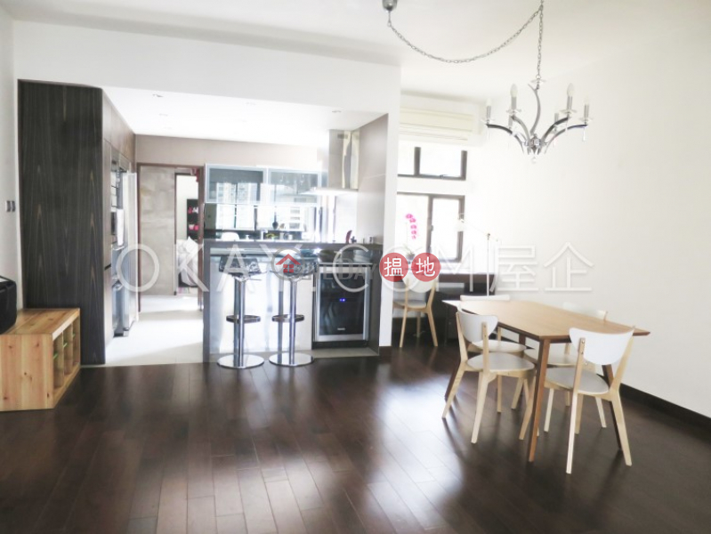 Efficient 3 bedroom with balcony For Sale Fulham Garden 富林苑 AH座