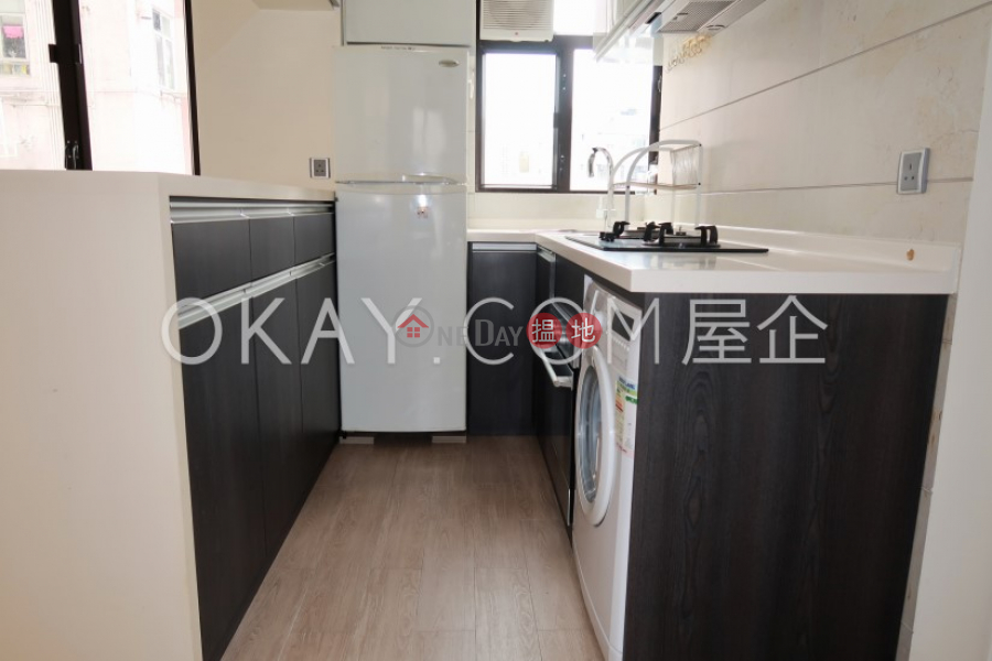 Intimate 2 bedroom on high floor | Rental 5 Village Road | Wan Chai District | Hong Kong Rental HK$ 25,000/ month