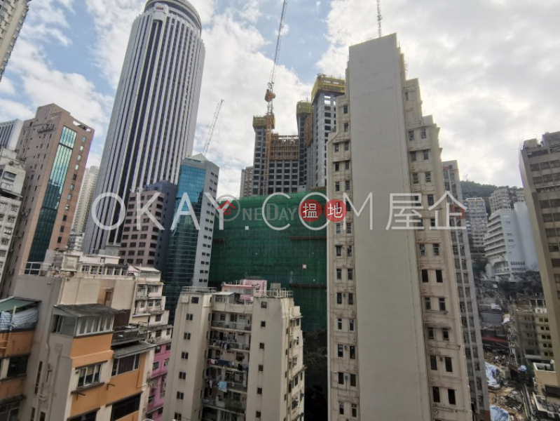 Nicely kept 1 bedroom with balcony | For Sale | J Residence 嘉薈軒 Sales Listings