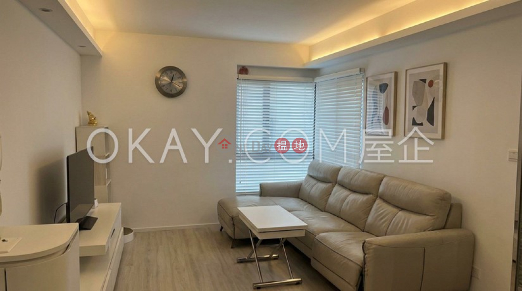 Property Search Hong Kong | OneDay | Residential, Sales Listings | Generous 1 bedroom in Pokfulam | For Sale