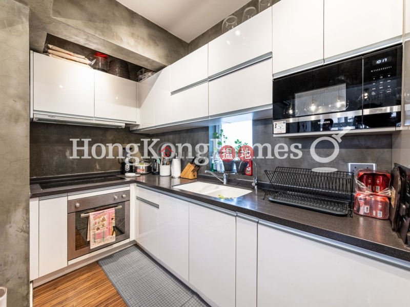 HK$ 12.88M | Po Tak Mansion | Wan Chai District | 3 Bedroom Family Unit at Po Tak Mansion | For Sale