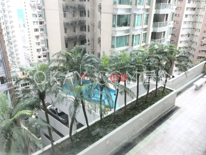 Luxurious 3 bedroom in Mid-levels West | For Sale | Conduit Tower 君德閣 Sales Listings