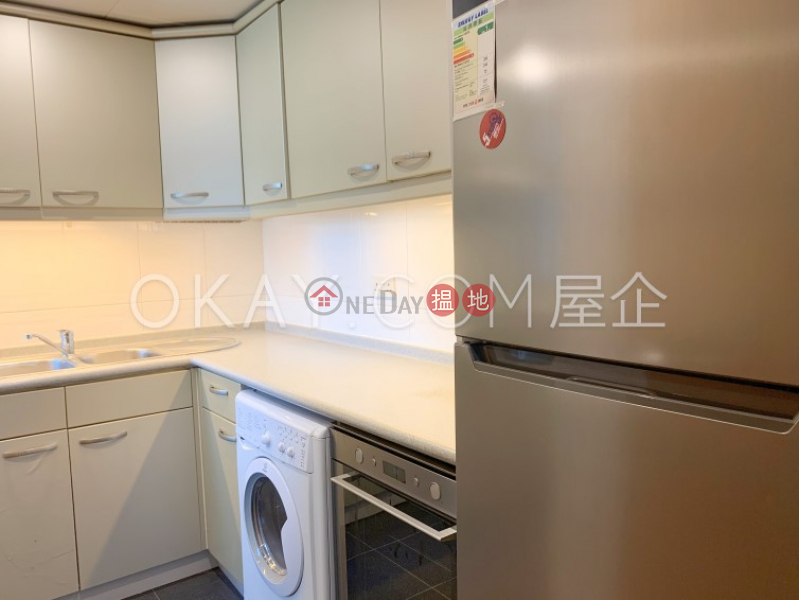 HK$ 43,000/ month 80 Robinson Road, Western District, Tasteful 3 bedroom in Mid-levels West | Rental