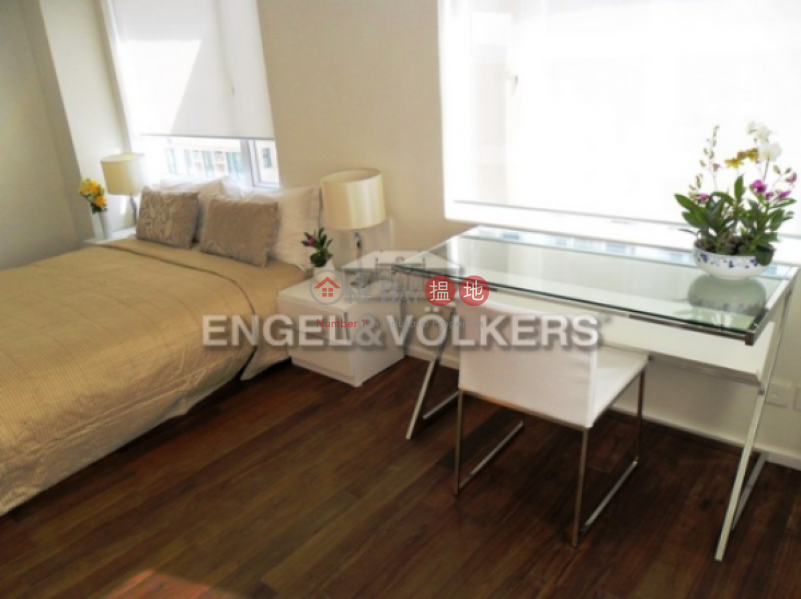 1 Bed Flat for Sale in Central, Tim Po Court 添寶閣 Sales Listings | Central District (EVHK26328)