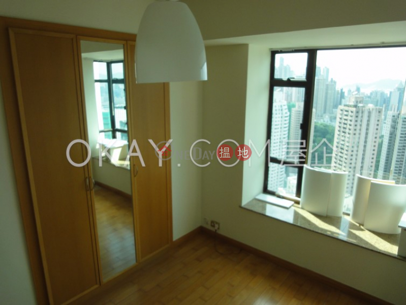 HK$ 75,000/ month Fairlane Tower Central District Luxurious 3 bedroom on high floor | Rental