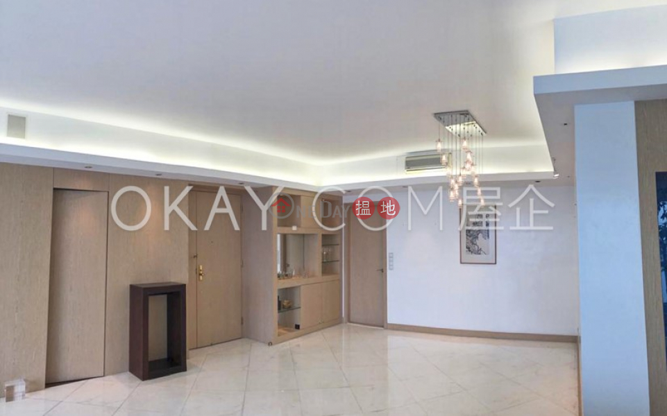 Property Search Hong Kong | OneDay | Residential | Sales Listings | Gorgeous 2 bedroom on high floor with balcony & parking | For Sale