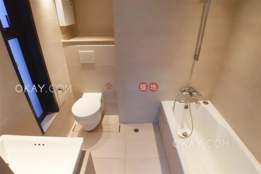 Tasteful 2 bed on high floor with sea views & balcony | For Sale | Altro 懿山 Sales Listings