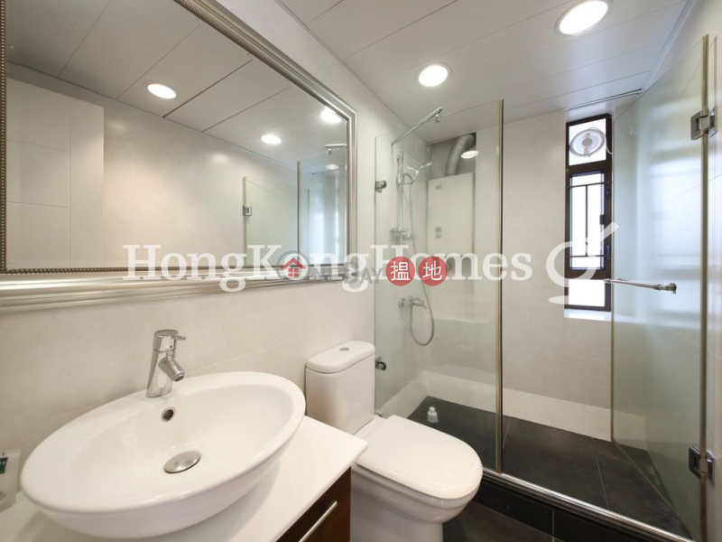 HK$ 50,600/ month 47-49 Blue Pool Road | Wan Chai District | 3 Bedroom Family Unit for Rent at 47-49 Blue Pool Road