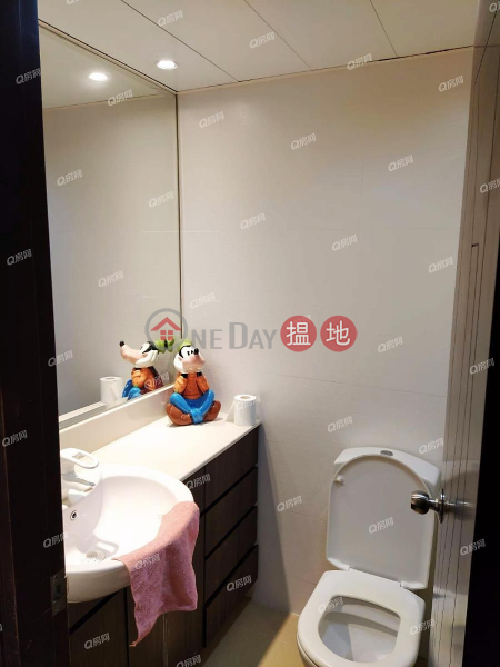 HK$ 12.38M | Tower 8 Island Resort, Chai Wan District Tower 8 Island Resort | 3 bedroom Mid Floor Flat for Sale